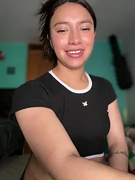 CocoaGigiMuse webcam