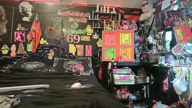 DaddyAndSplashQueen webcam
