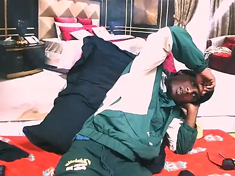 IndianThuggin webcam