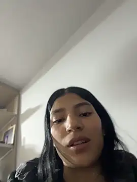 Ema_Rose_ webcam