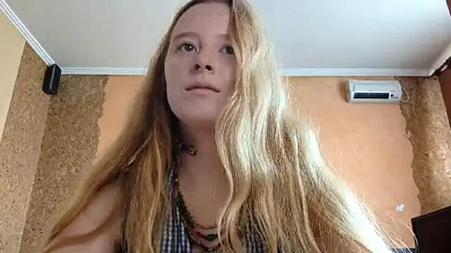 KateVibe_01 webcam