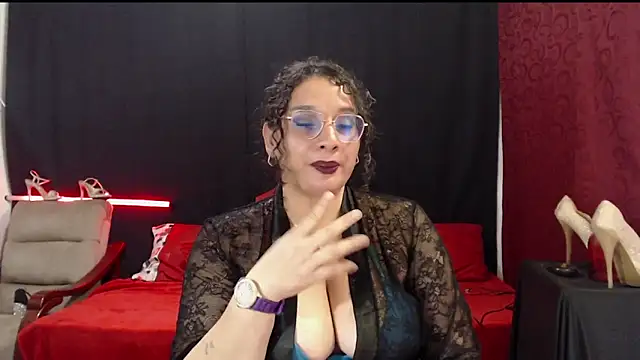 Aleja_Gonzales webcam