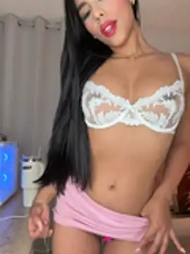 Rossie_Blooms webcam