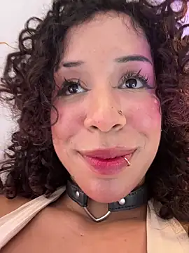 Woo_isDaphne webcam