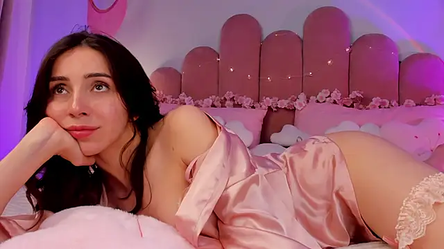 ElsaYoung live sex cam