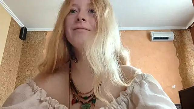 KateVibe_01 webcam