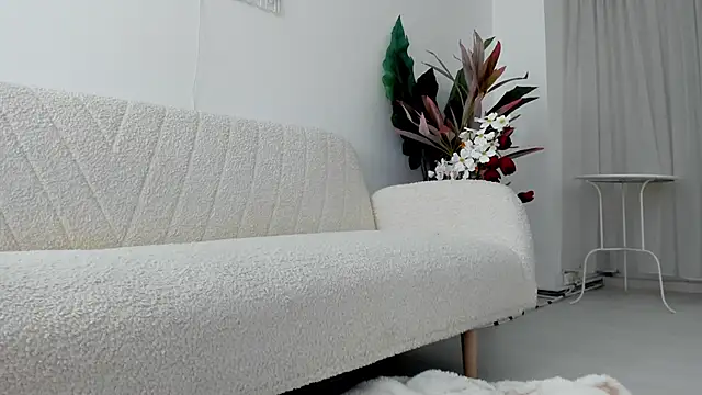 EmeraldKatt webcam