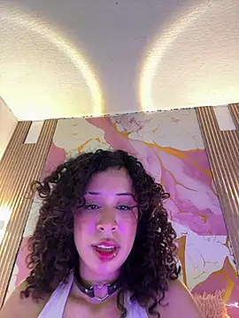 Woo_isDaphne webcam