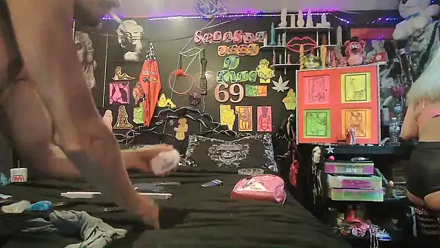 DaddyAndSplashQueen webcam