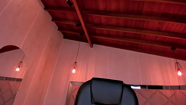 AgathaKondo_ webcam