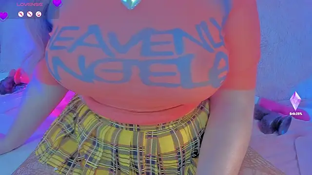 Blessed_Insomnia webcam