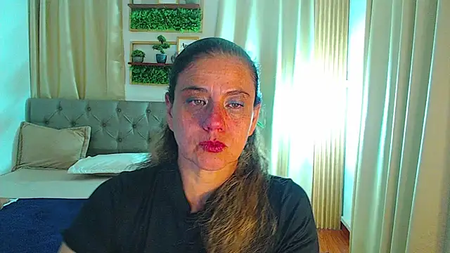 sasi_luna webcam
