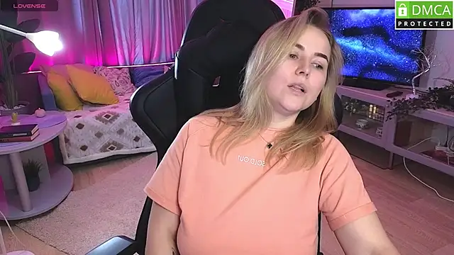 mira_mermayd - Mira_Mermayd's free webcam - UK Sex Cams