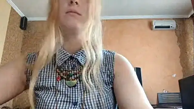 KateVibe_01 webcam