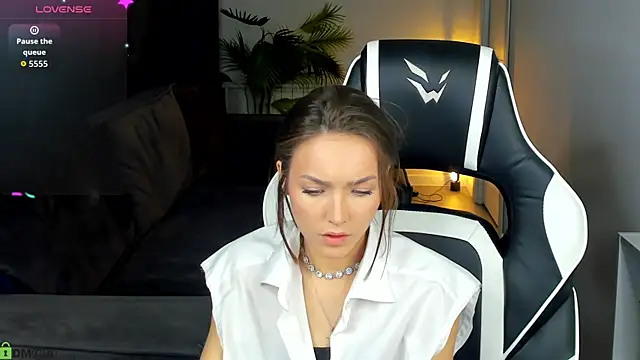 Leslie_Scott webcam
