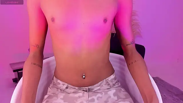 SelenaRogers webcam