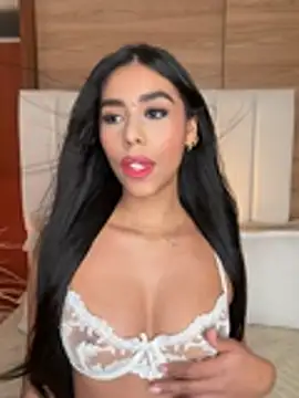 rossie_blooms - Rossie_Blooms's free webcam - UK Sex Cams