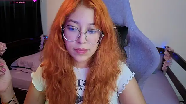 _Moon_Johnson webcam