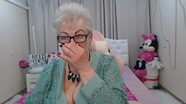 KayleSmoll webcam