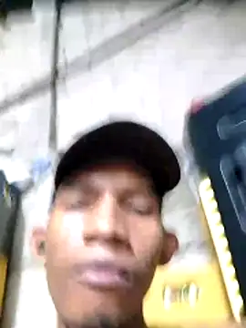 tuchokolatit0 webcam