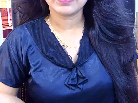 Noor_Zarin webcam