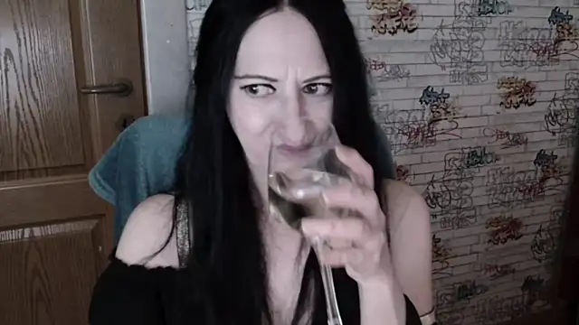 DebraMilf webcam