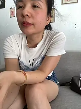 Ivy_Trix2