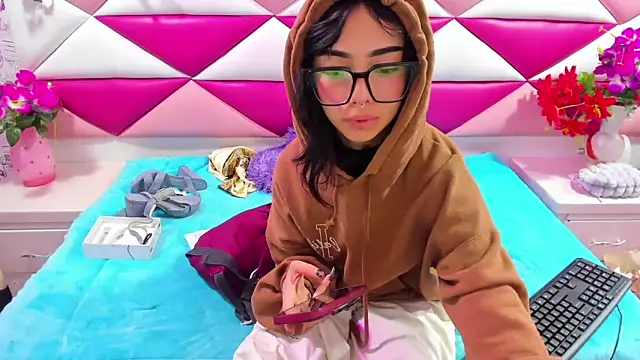 _Ivy_Luna webcam