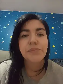 dhanya_moon webcam