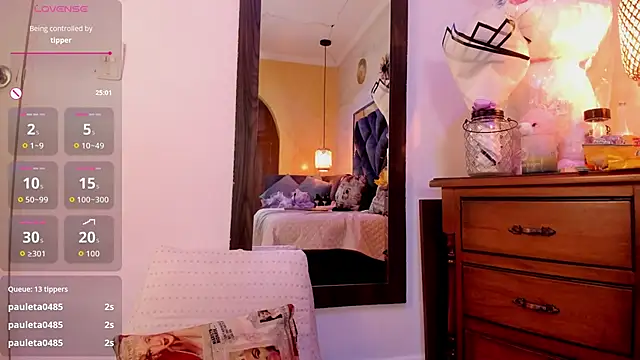 annie_vega17_ webcam