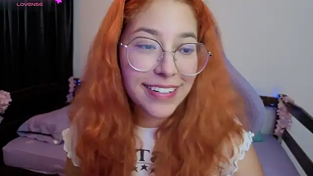 _Moon_Johnson webcam