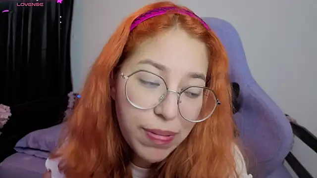 _Moon_Johnson webcam