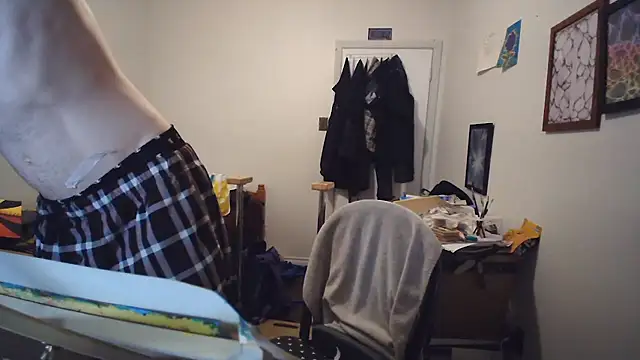 JohnnyMoves webcam