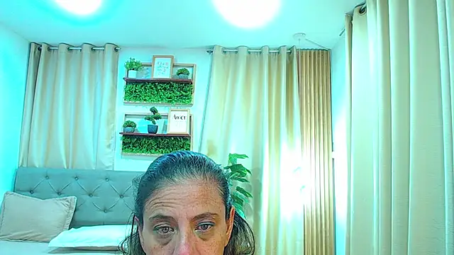 sasi_luna webcam