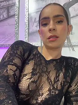 Mau_White webcam