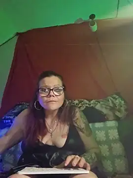 FelicityFreeze69