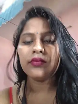 Jasmine_Januja webcam