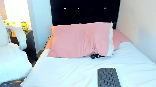 kathyajhonss webcam
