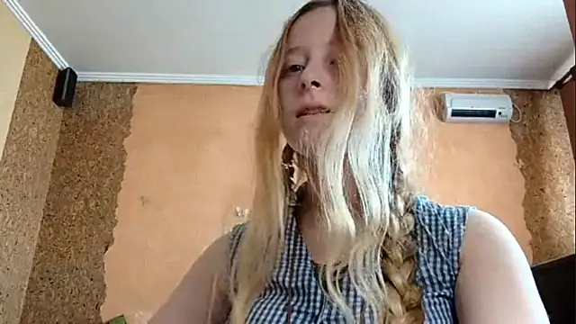 KateVibe_01 webcam
