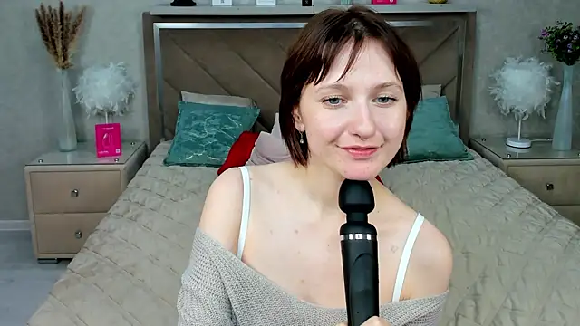 MiaKarlos webcam