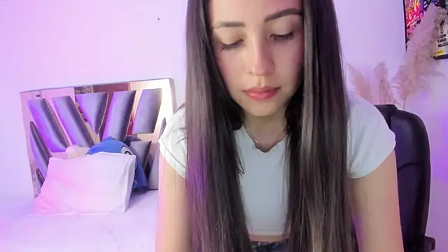 Kim_Tyler webcam