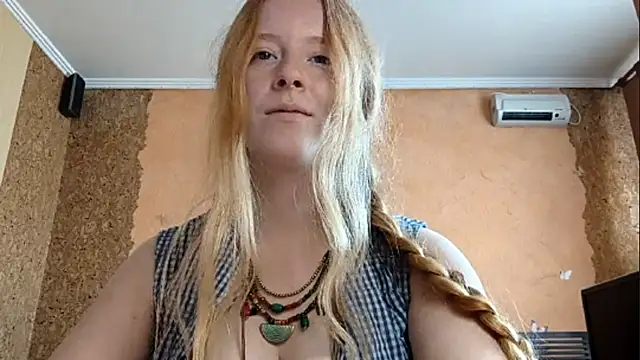 KateVibe_01 webcam