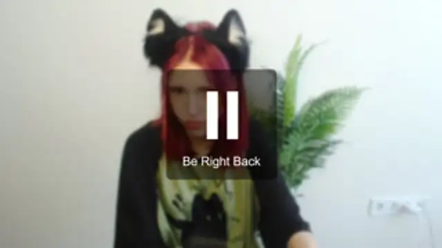 GuessMe___ webcam