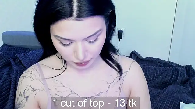 Dark_Moni webcam