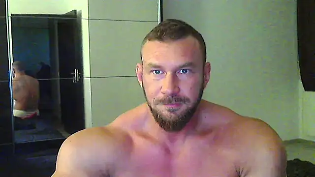 muscularkevin webcam