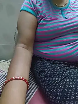 Joyti_07 webcam