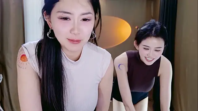 Banana-Milk69 webcam
