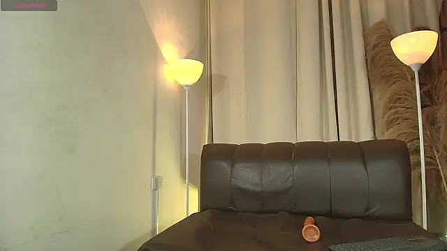 Aliana_Rouse webcam