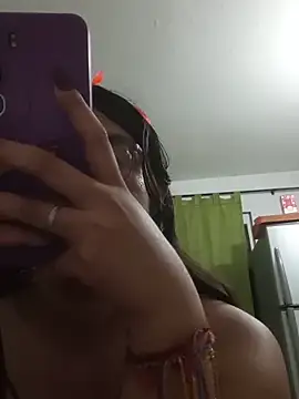 Gaby051001 webcam