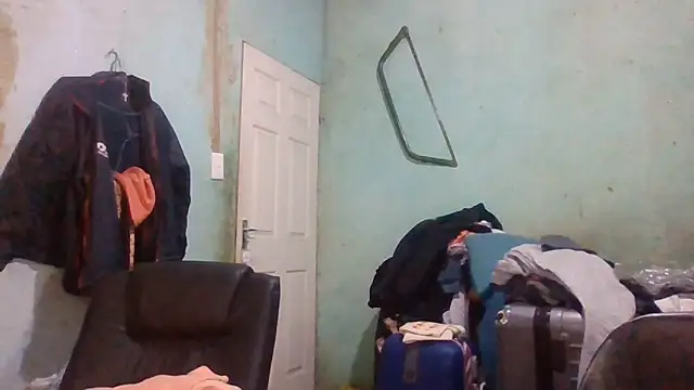 Nicky52 webcam